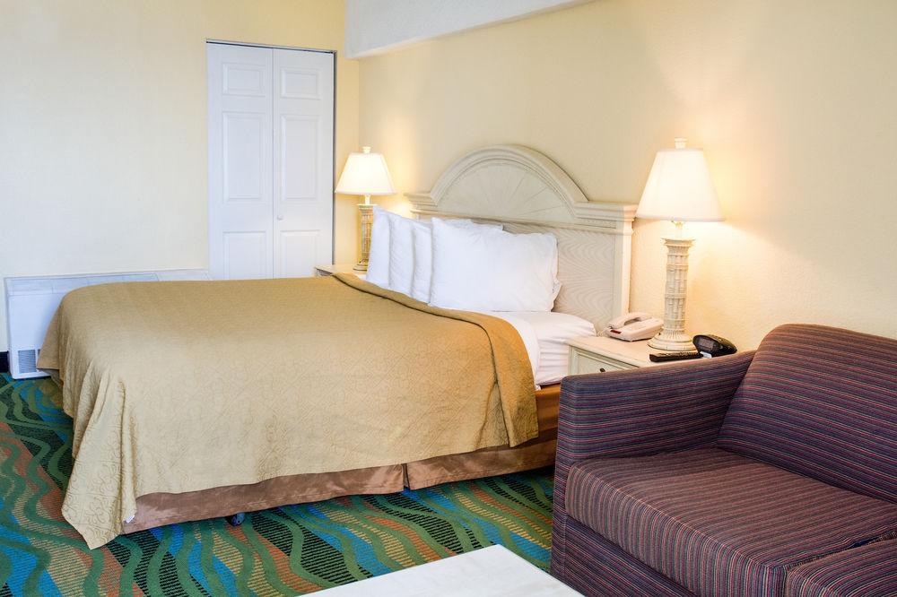 Hotel Boardwalk 705